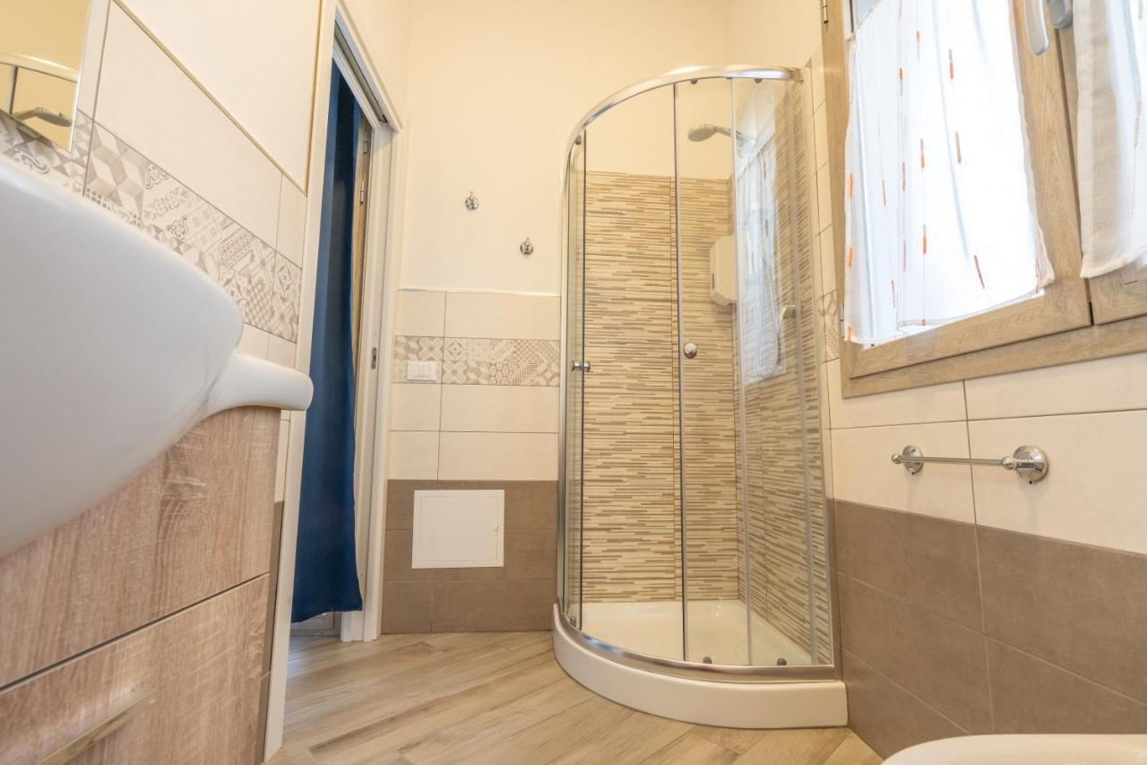 Domoblu Camere In Centro Tortoli Luaran gambar