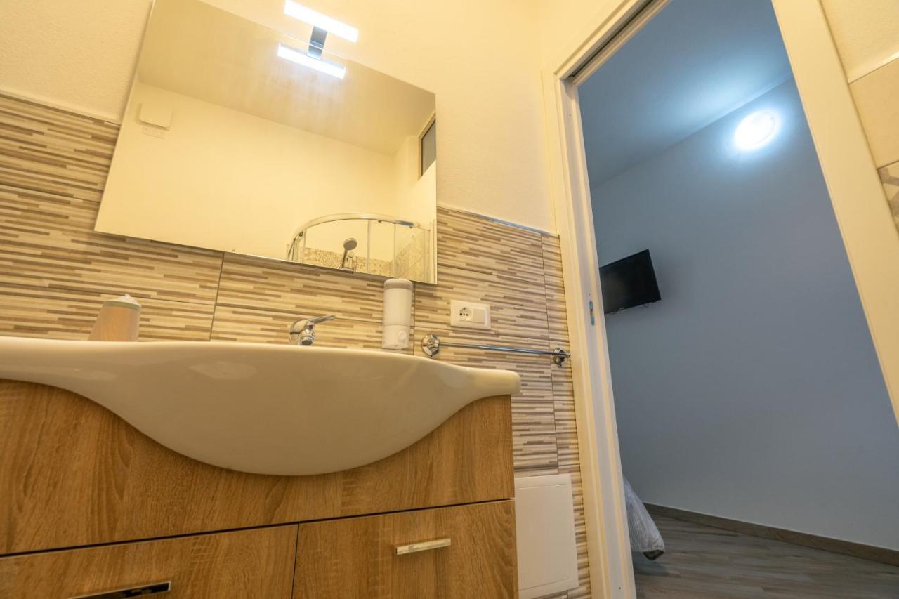 Domoblu Camere In Centro Tortoli Luaran gambar