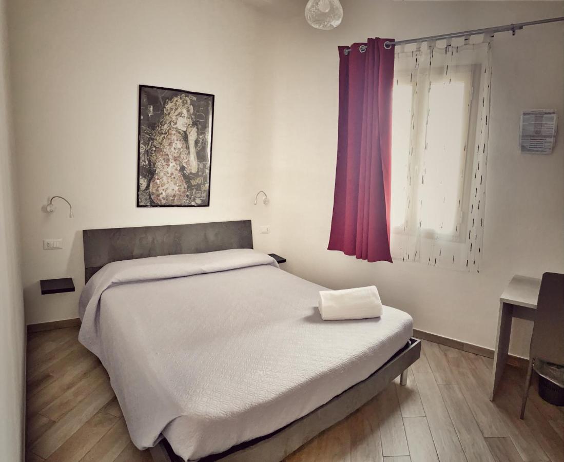 Domoblu Camere In Centro Tortoli Luaran gambar